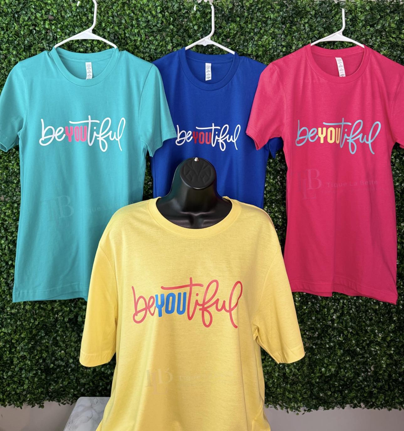 The "Bey" Tee - Summer Collection